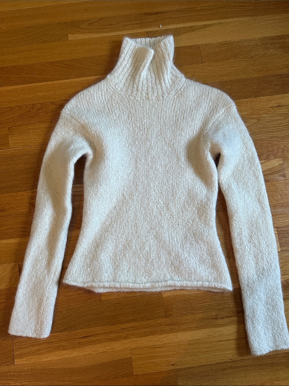 Alpha Massimo Rebecchi Off-White Turtleneck Sweater